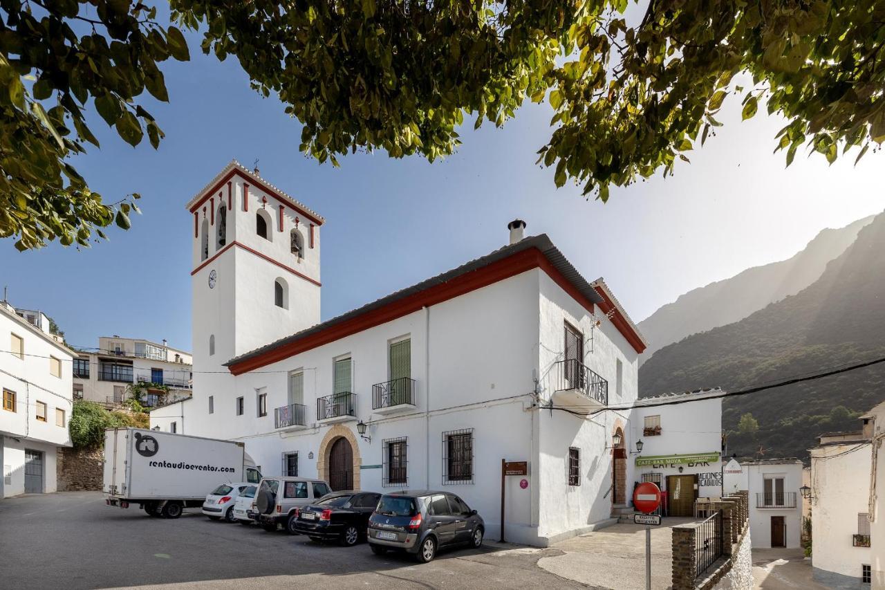 Casa Rural El Fuerte De Atabuey Trevélez Exterior photo